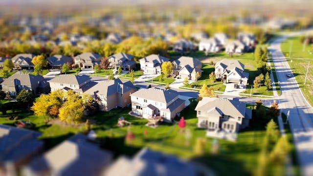 прехвърляне на имот срещу гледане - 78216 бестселъри